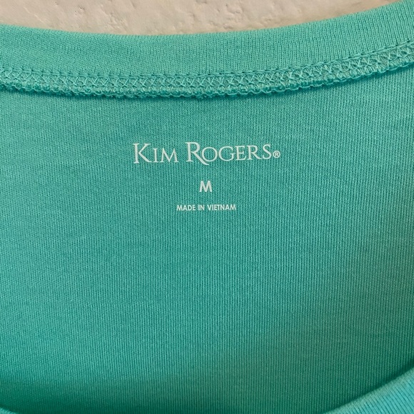 Kim Rogers Green Top with Pretty Sleeves - Picture 4 of 4